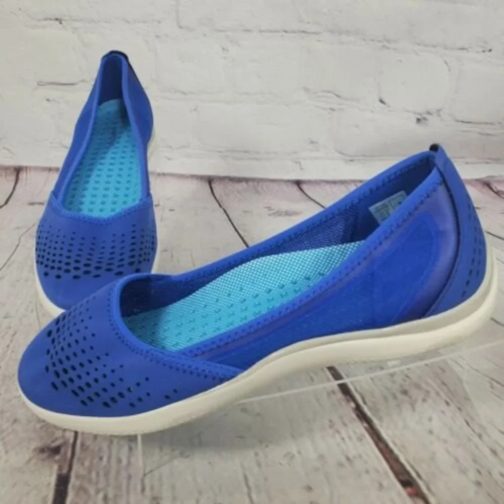 Land's End Women's Size 8.5 B Electric Blue Water Ballet Flats